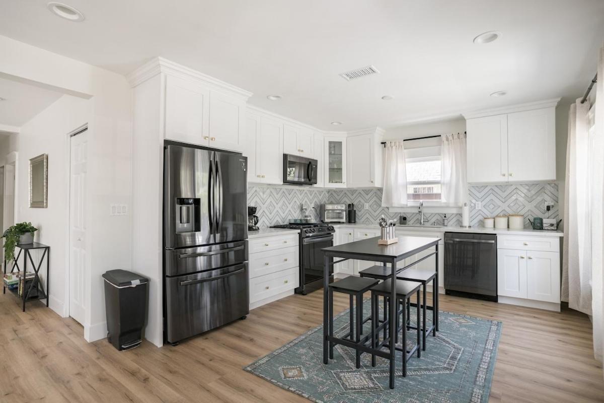 Charming Hollywood With Private Parking Ferienhaus Los Angeles