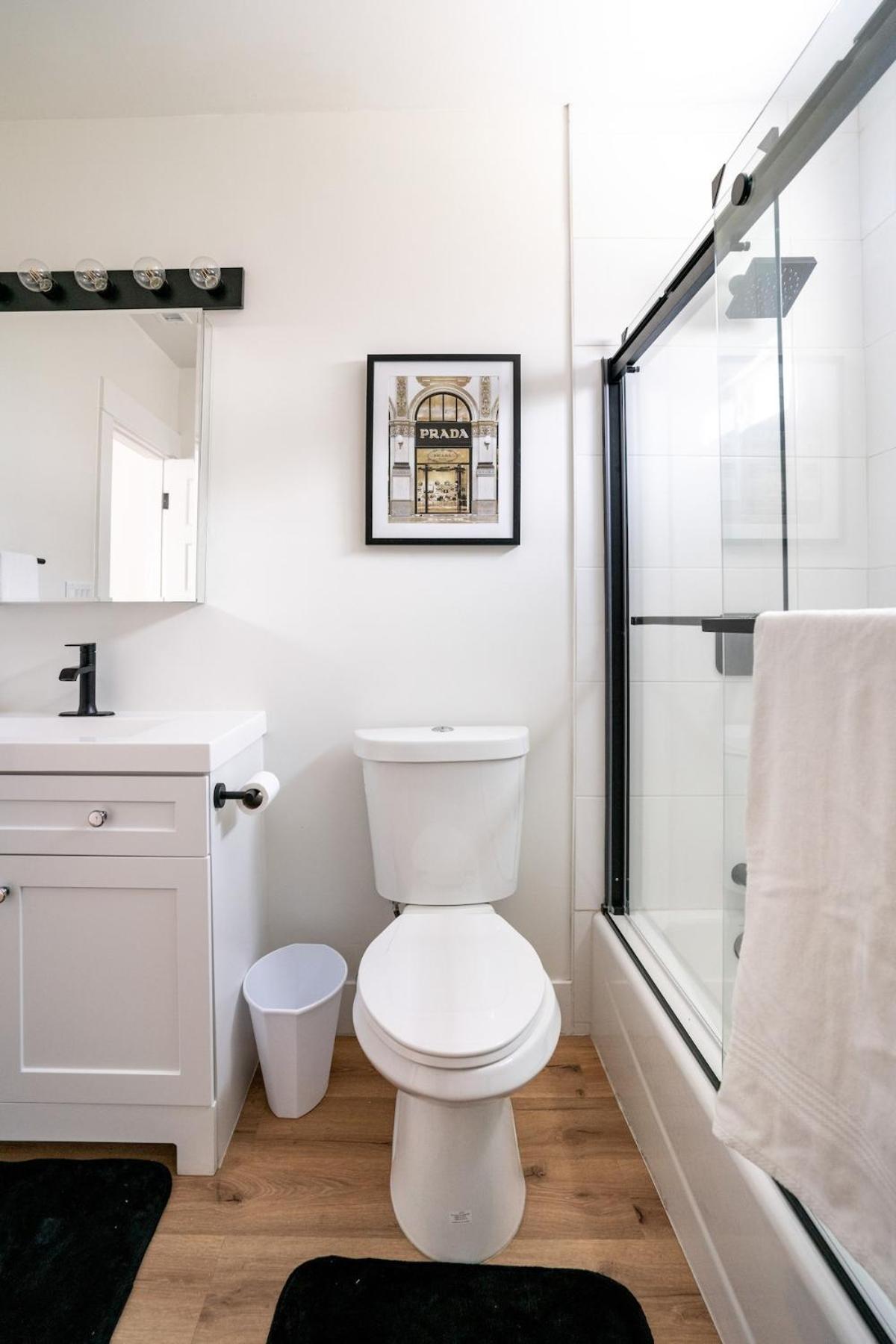 Charming Hollywood With Private Parking Ferienhaus *